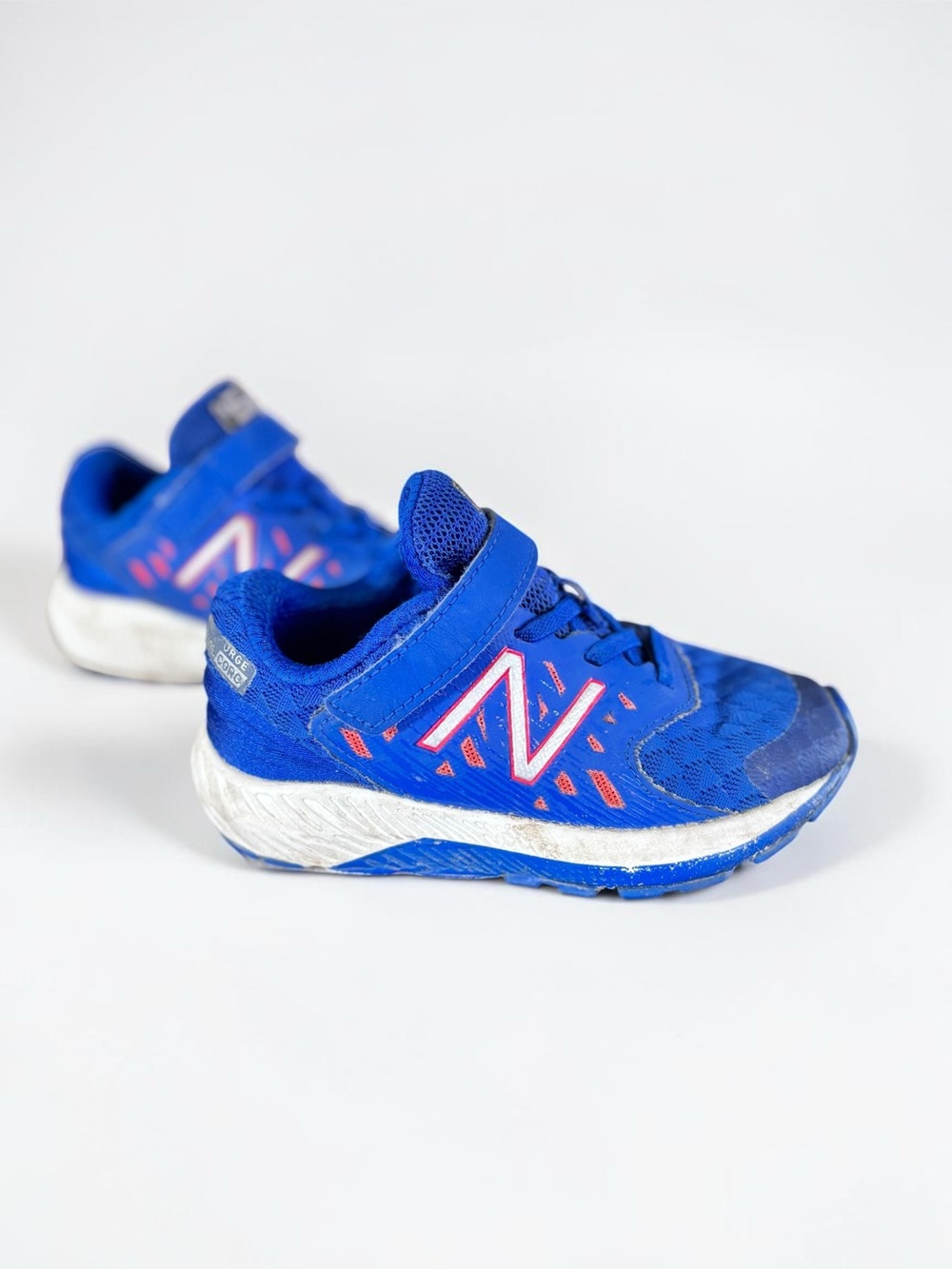 New Balance Kids Running Shoes Size 9 Blue Hook Loop Sneakers